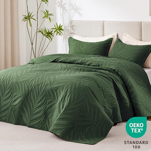 EXQ Home Quilt Set King Size Olive Green 3 Piece,Lightweight Soft Coverlet Modern Style Leaf Pattern Bedspread Set(1 Quilt,2 Pillow Shams)
