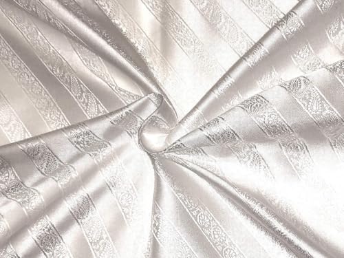 Brocart de soie blanc ivoire idéal pour robe de mariée et vestes de soirée