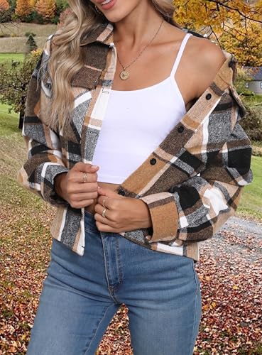 Womens Cropped Flannel Shacket Plaid Button Down Shirts Jackets Long Sleeve Coat Tops Fall Clothes Fashion Outfits2