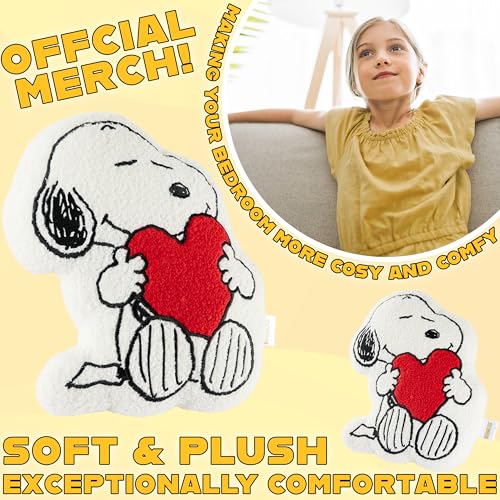 Get Trend Peanuts Snoopy 3D Kuschelkissen für Kinder & Erwachsene, Fleece Plüsch Sofakissen, Deko für Couch & Schlafzimmer, Kawaii Geschenke (Weiß Snoopy, L34.5 x W25)
