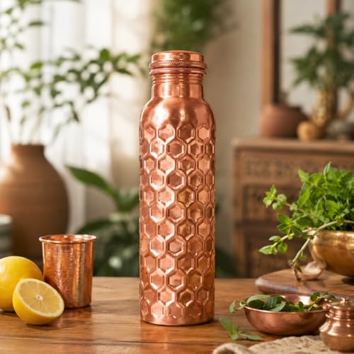 Image of 100% Pure Copper Water bottle 32 Oz with Cleaning brush, Diamond Design | Drink More Water, Lower Your Sugar Intake And Enjoy the Health Benefits immediately
