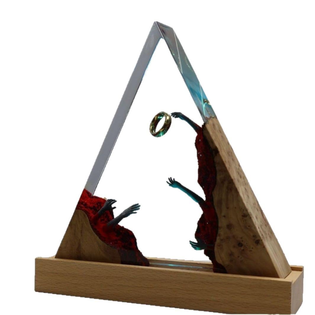 Lámpara Decorativa de Resina con Diseño Artístico, El Señor de los Anillos, Lluminación LED, Base de Madera, Estilo Moderno (Triángulo (18 * 18 * 4 CM))
