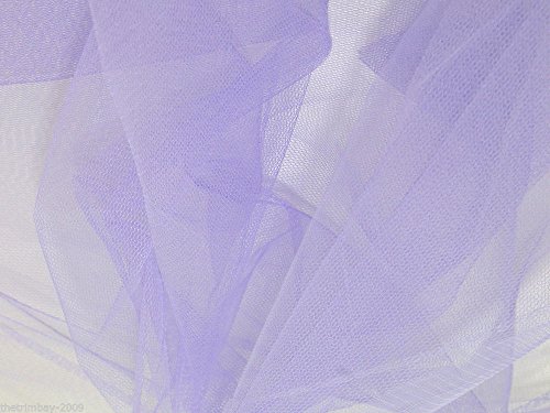 Tessuto per abiti in tulle lilla largo 150 cm