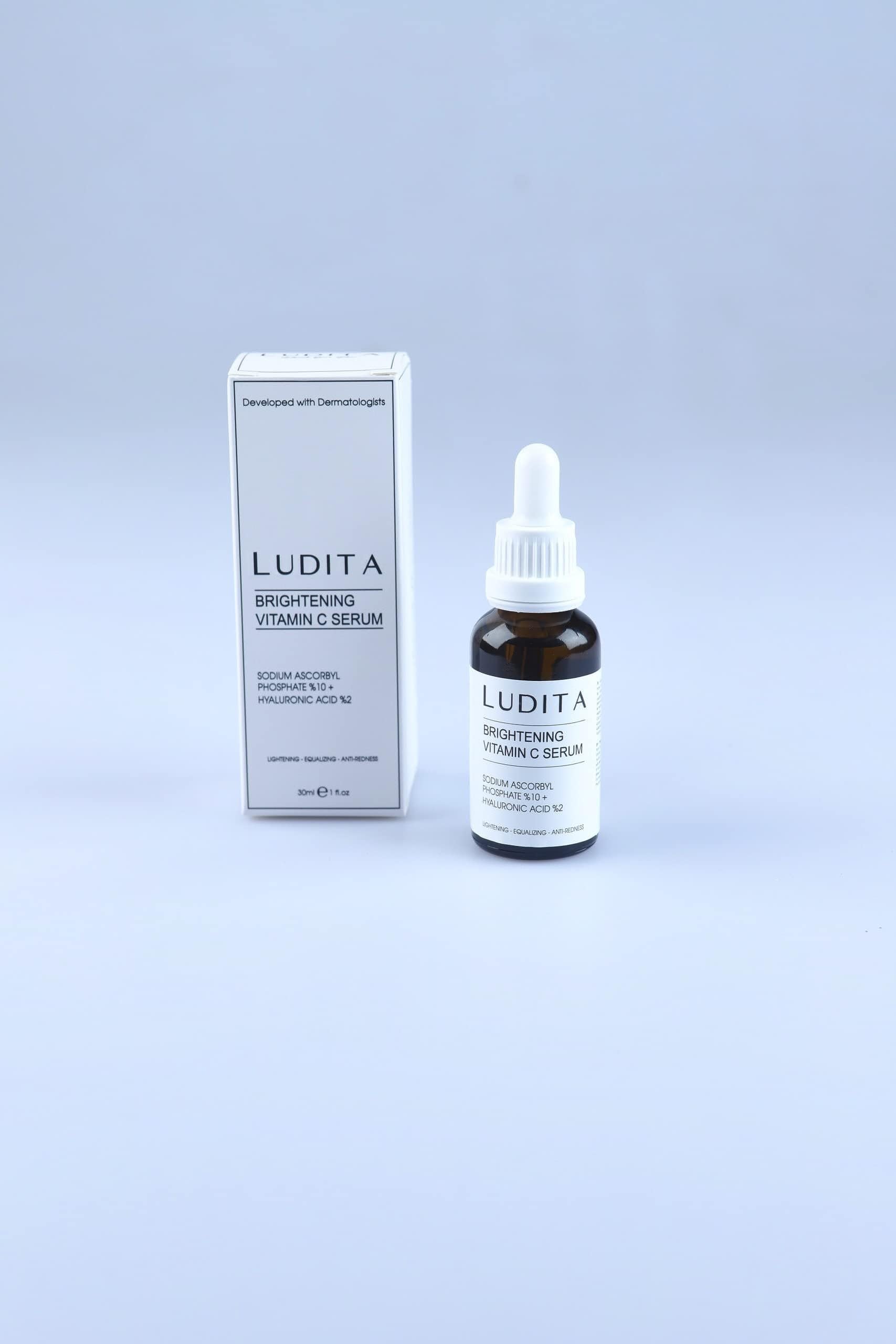 Ludita Aydınlatıcı, Renk Tonu Eşitleyici C Vitamini Serumu (Vitamin C 10% + Hyaluronic Acid 2%)