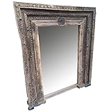 La forme est rectangulaire, les ornements sont marocains orientaux, comme motif mauresque, comme les portes des palais orientaux, convient parfaitement comme décoration arabe pour des idées de décoration créative, comme miroir de salle de bain pour la salle de bain, dans la chambre à coucher comme miroir cosmétique sur la coiffeuse ou miroir de dressing sur la commode, dans le couloir comme miroir de couloir, miroir de garde-robe ou comme miroir de support, pour les enfants dans la chambre d'enfant ou comme miroir mural, ou comme cadeau