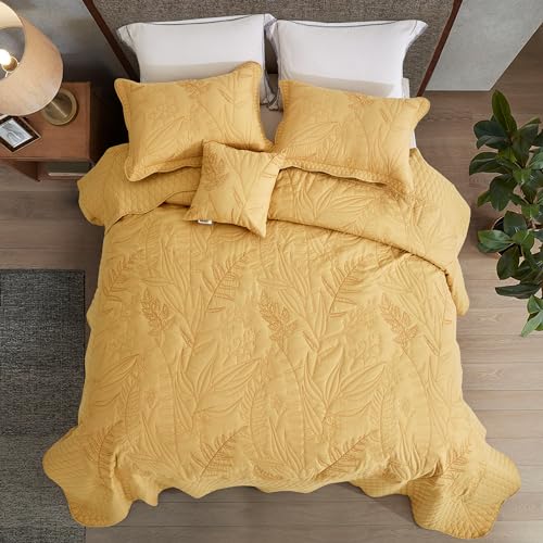Image of Bedspread oversized Queen 102x118，Beautiful Leaf Stitching，5 PC, Honey Gold