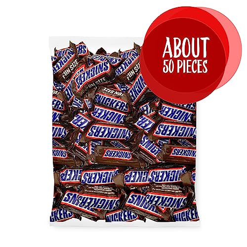 Snickers Chocolate Candy Bars, Fun Size Nougat Caramel Peanuts, Party Pack, 2 Pound Bag #TOP1