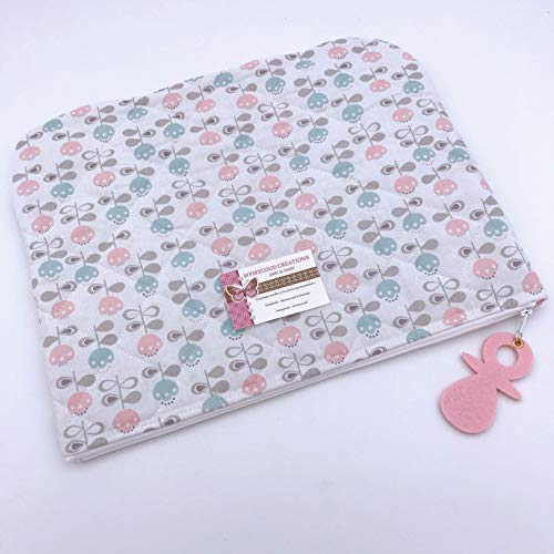 Trousse de toilette bébé matelassée pour ranger les soins sans effort