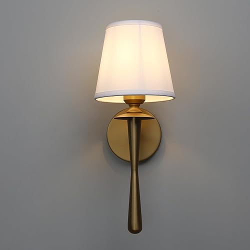PERMO Aplique de pared vintage con pantalla textil blanca acampanada, lámpara clásica de oro antiguo, lámpara de pared con base E26 cableada para