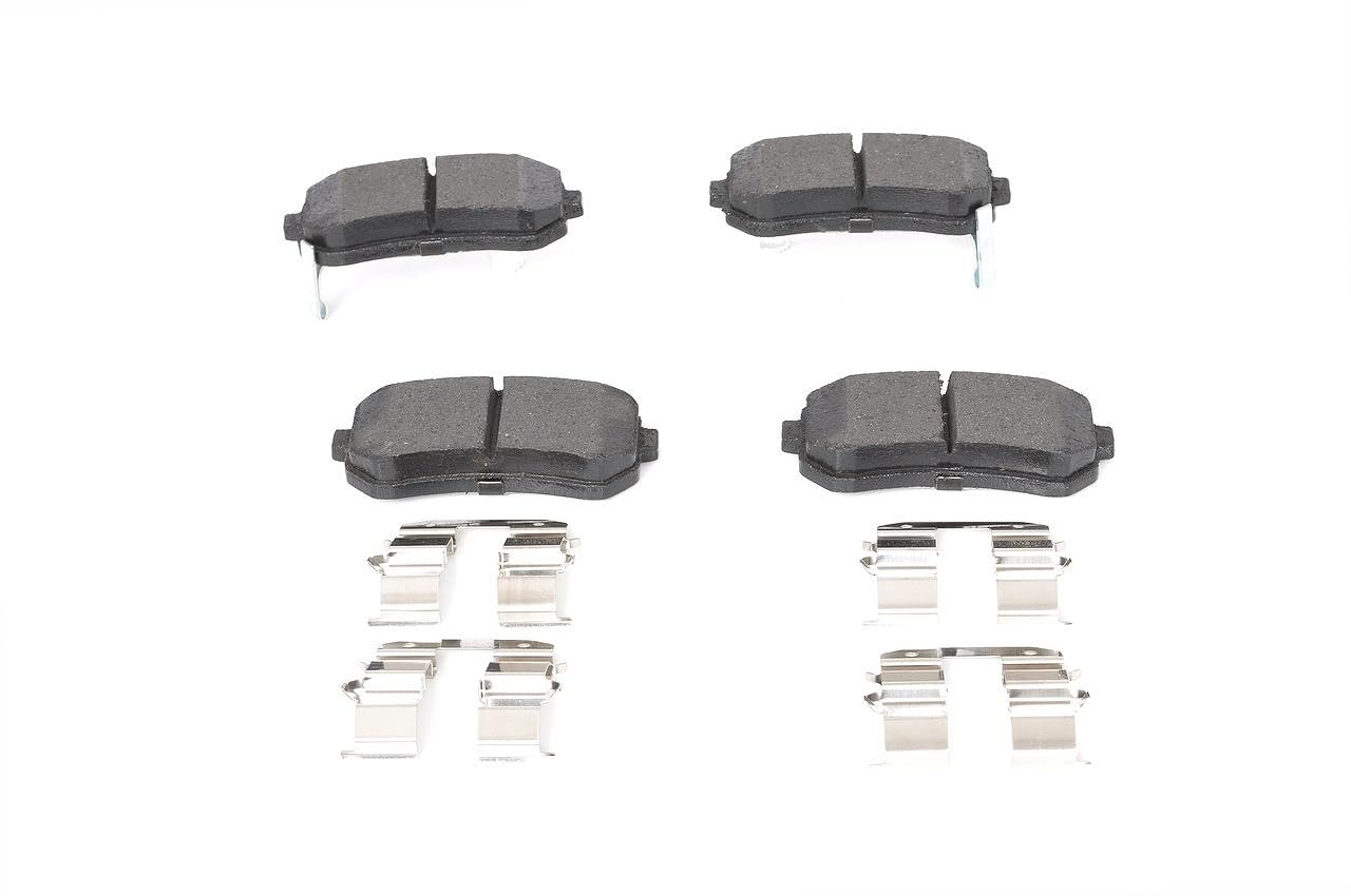 Bosch BP1051 - Auto Bremsbeläge hinten - Bosch-Qualität - für leises Bremsen mit wenig Staub - ECE-R90 zertifiziert - kupferfrei - 1 Set mit 4 Bremsbelägen - Mit Zubehör