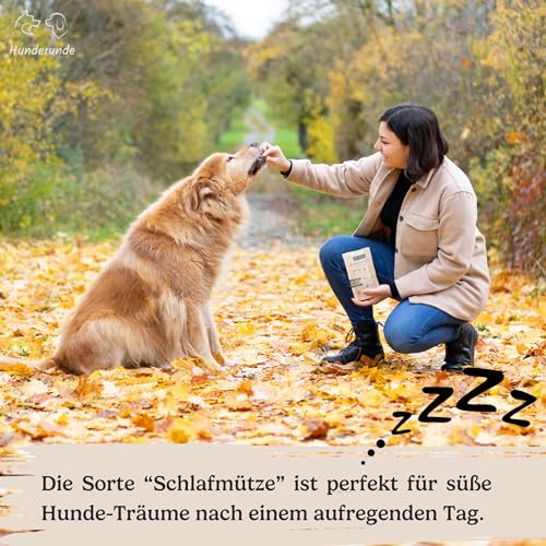 Hunderunde – Hundehappen Schlafmütze 3×125 g – vegane Hundeleckerli mit Hanf, Baldrian & Kamille – reich an B-Vitaminen – glutenfrei & beruhigend – ideal für Sensible Hunde – entspannende Hundesnacks