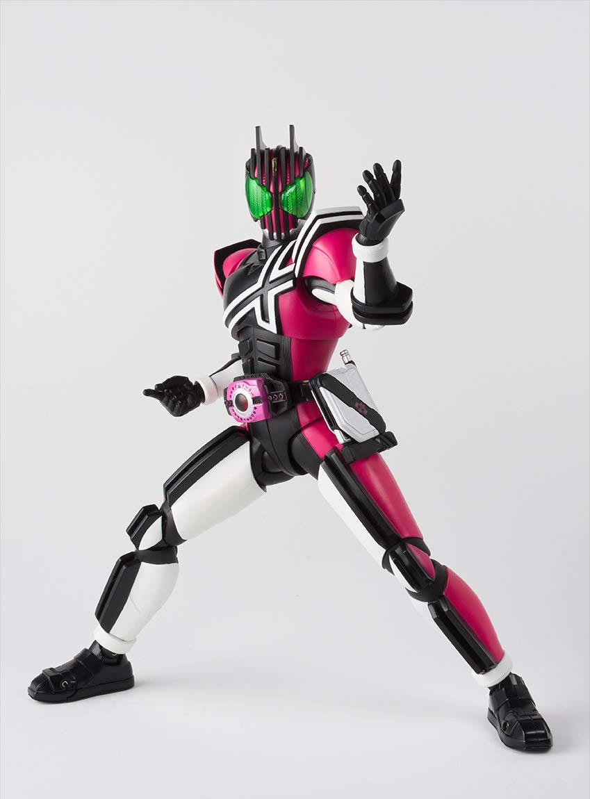 Amazon.com: S.H.Figuarts 真骨彫製法 仮面ライダーディケイド ネオ 