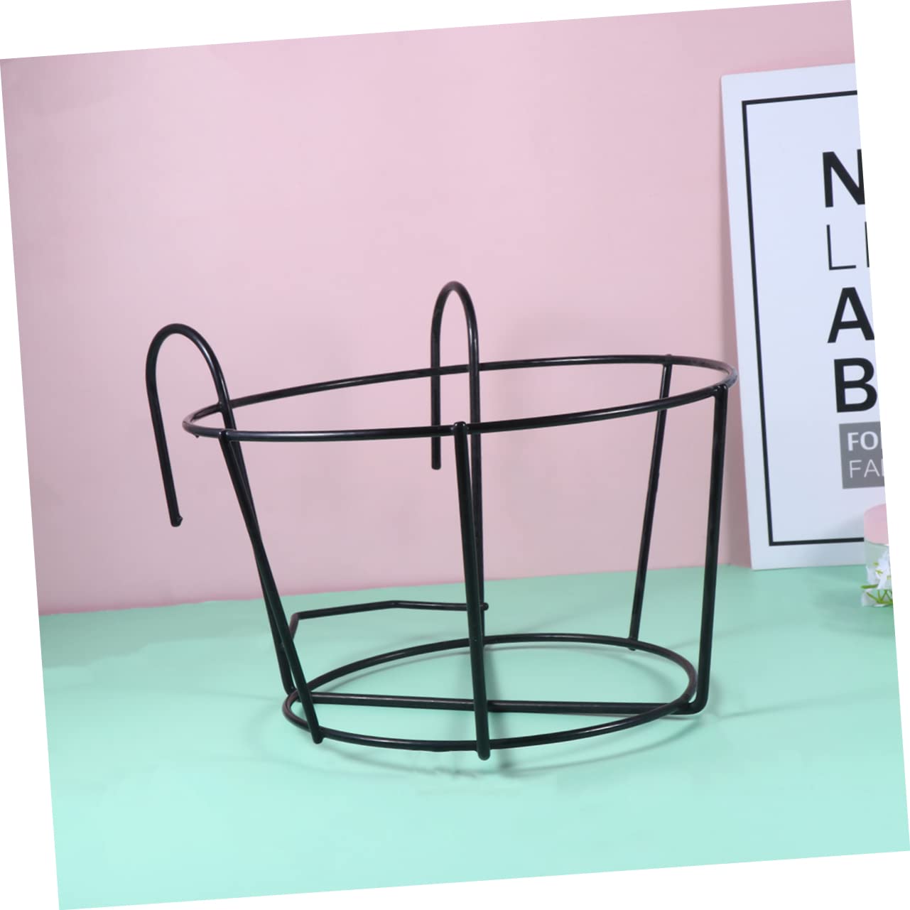 Toyvian Support De Jardinière Suspendu en Fer Noir, Cadre De Fleurs De Balcon Rond 30 Cm, Lot De 2 Pièces, pour Balcon Et Jardin, Support De Pot De Fleurs Stable Et Peu Encombrant