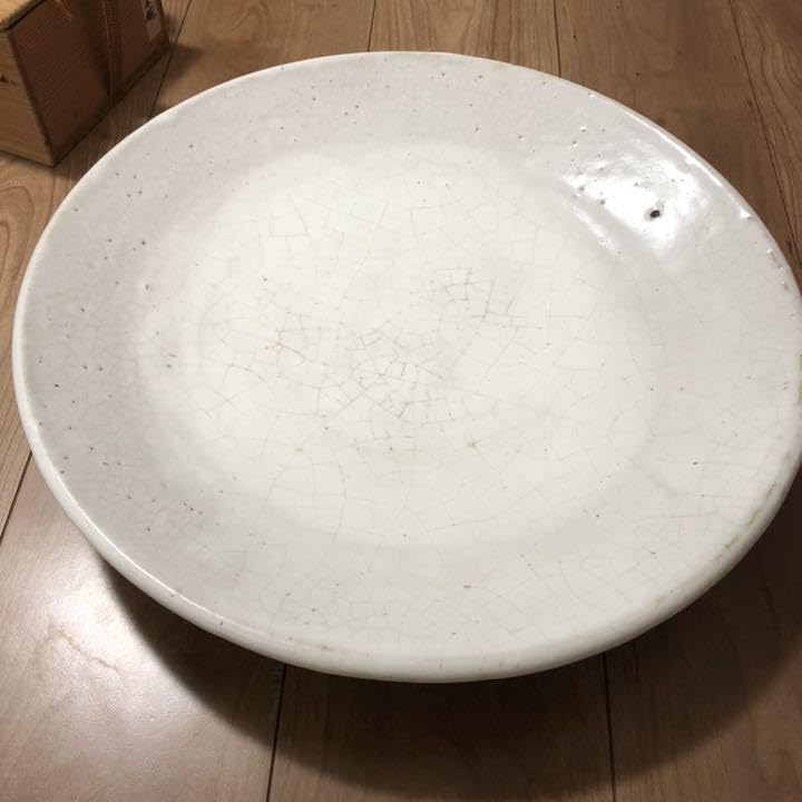 古美術品◼️蔵から超美しい真っ白な珍しいお皿が出て来ました！白磁の 