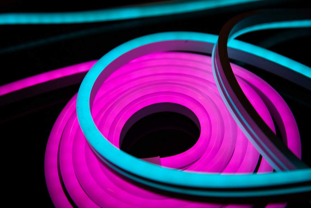 LEDVANCE Tubo luminoso a LED intelligente con tecnologia WiFi per esterno, 3 metri, flessibile e pieghevole, colore della luce modificabile (2700-6500K), colori RGB modificabili, SMART+ NEON FLEX