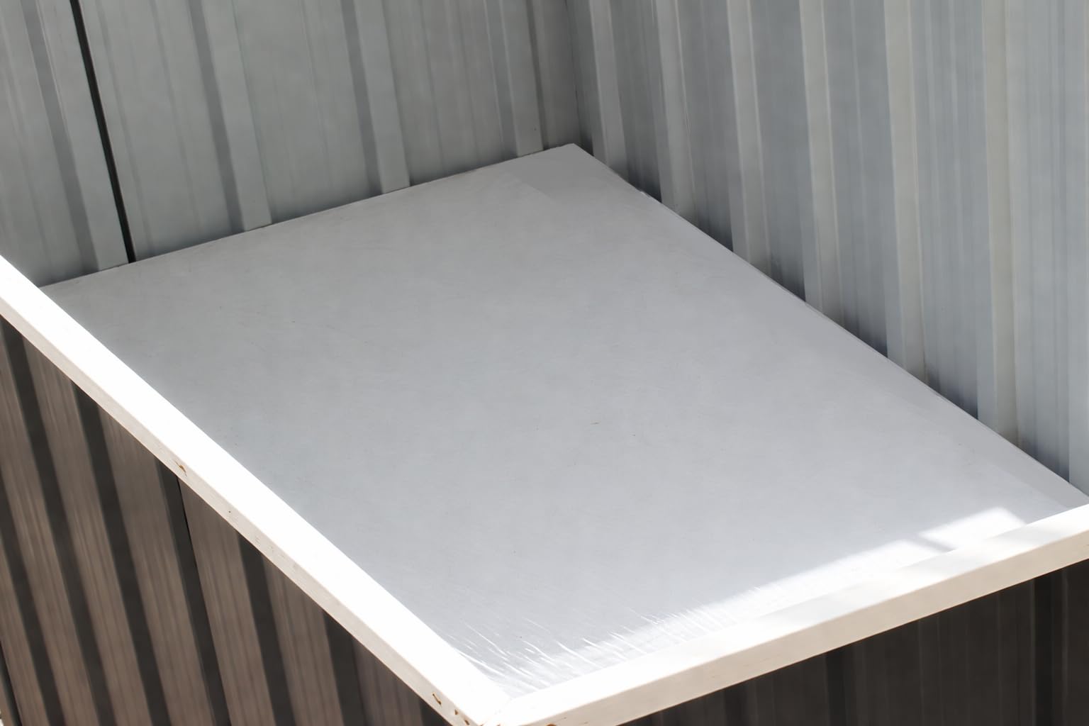 Duramax DH 1.9 (1450 L) Kissenbox aus Metall mit hydraulischer Gasdruckfeder und Vorhängeschlossöse, Terrassenbox und Gartenmöbelaufbewahrung für den Außenbereich, Anthrazit