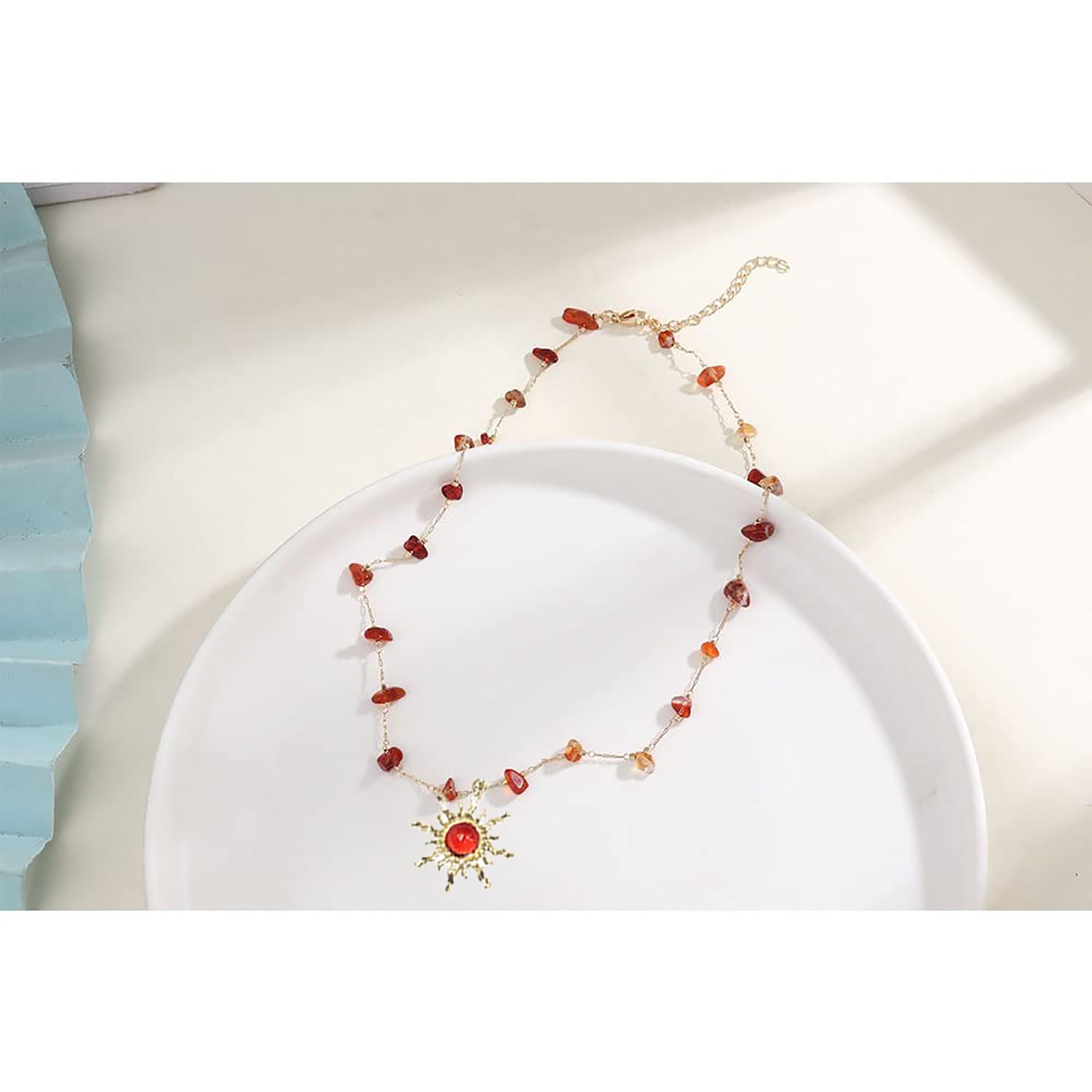 Aktully Crystal Sun Necklace for Women 18K Gold Plated Sun Pendant Necklace Natural Stone Crystal Choker Necklace Healing Crystal Necklace Christmas Trendy Jewelry for Women