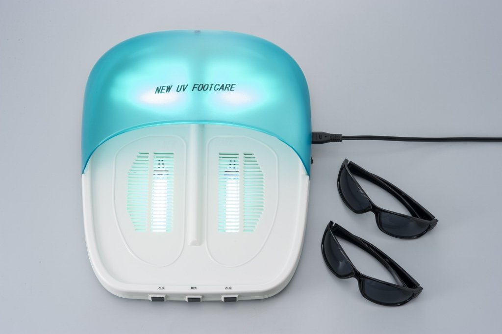 Amazon.co.jp: ニュー UVフットケア CUV-5 紫外線治療器 : ビューティー