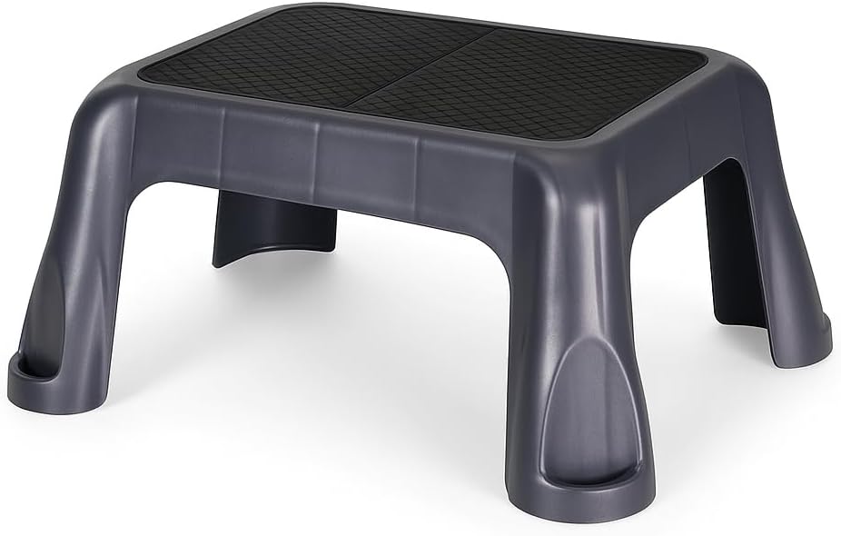 Plastic Step Stool with Stable in-Mold Tread, One-Step Design for Everyday Home Use, Durable Lightweight Build for Kitchen, Closet, and Office – Gray