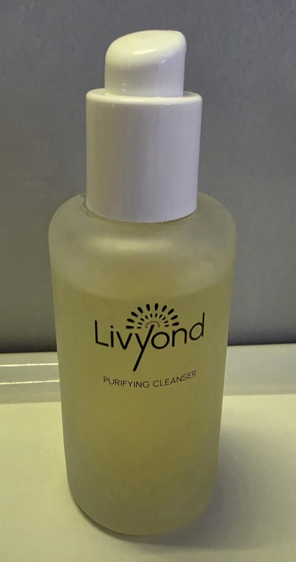 Livyond Purifying Cleanser for Face - Removes Impurities, Excess Oil & Dirt, Refreshes & Balances Skin, Gentle Daily Skincare for Women - Prep for Moisturizer & Anti-Aging Routine