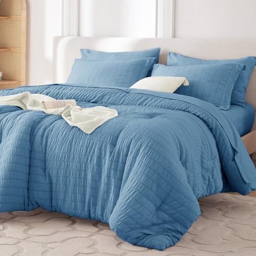 MUXHOMO 7 Pieces Queen Comforter Set, Seersucker Bed in a Bag Queen Size, All Season Luxury Bedding Set with Comforter, Flat Sheet, Fitted Sheet, Pillowcases & Shams, Mineral Blue