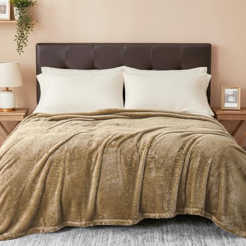 Image of Exclusivo Mezcla Plush Fuzzy Fleece Bed Blanket Queen Size, Super Soft, Fluffy and Warm Blankets for Couch, Bed, All Season (Brown, 90x90 inches)
