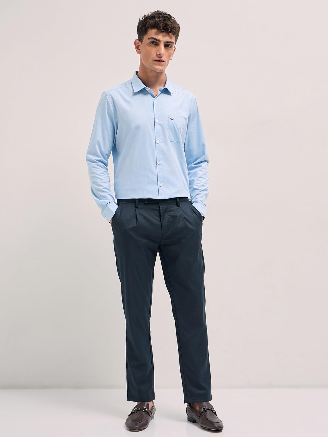 THE BEAR HOUSE Men's Solid Tailored Fit Formal Shirt Blue 3