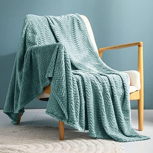 Exclusivo Mezcla Large Flannel Fleece Throw Blanket, 50×70 Inches Soft Jacquard Weave Wave Pattern Blanket for Couch, Cozy, Warm, Lightweight and Decorative Celadon Blanket