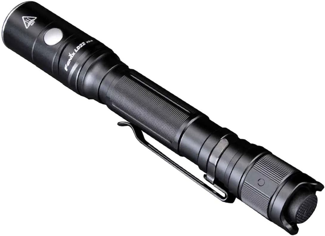 Fenix LD22 v2.0 800 Lumen Penlight Sized Flashlight, Schwarz
