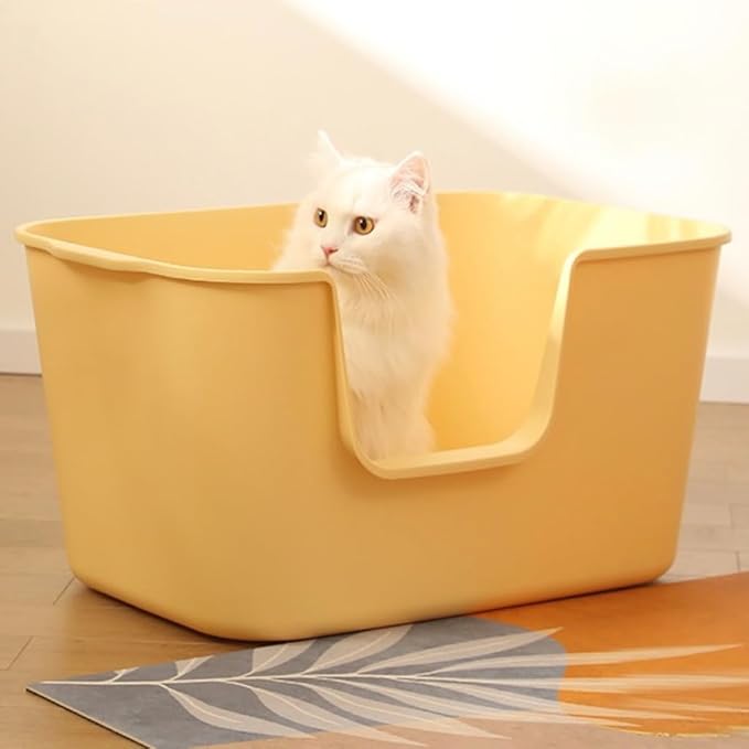 This extra-large litter box measures 24.60 inches in length, 16.92 inches in width, and 12.99 inches in height, making it suitable for multiple cats or larger breeds. The high sides of the litter box help to prevent litter scatter and contain any messes within the box. The anti-splashing design further helps to keep the area surrounding the litter box clean and tidy.