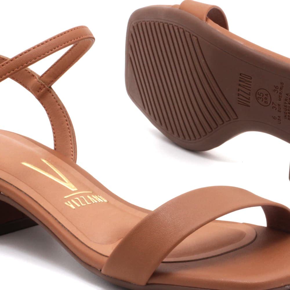 Sandália Feminina Salto Bloco Pelica Vermelho Vizzano 6454.111 em promoção! Veja a oferta e mais achadinhos de Botas 7 Hoje é o melhor dia para comprar Sandália Feminina Salto Bloco Pelica Vermelho Vizzano 6454.111 com aquele preço maroto! Promoção! Aproveite a oferta! 7