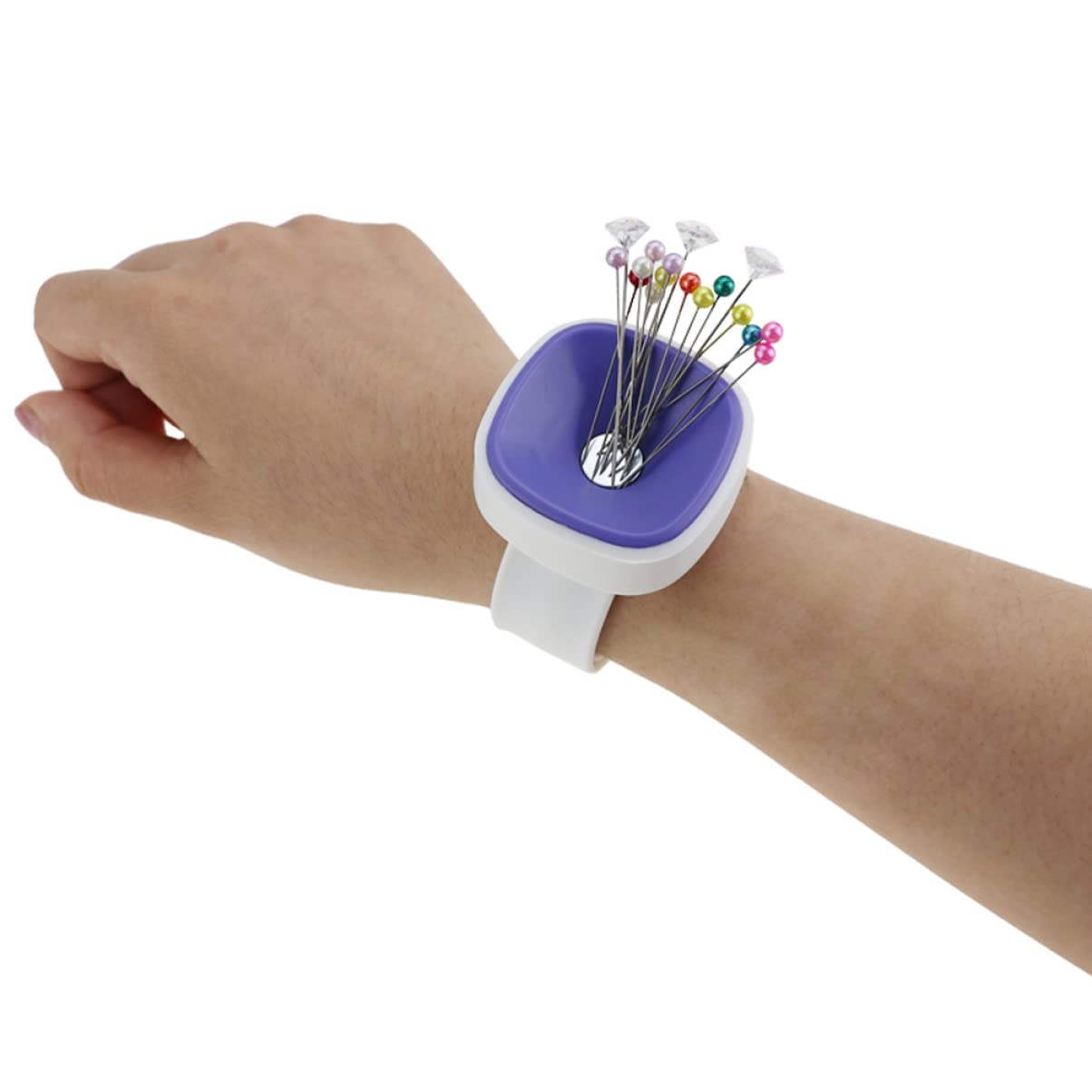 Housoutil 3 Stück Magnetisches Nadelkissen Armband Kreativer Handgelenk Aufbewahrer für Nähnadeln und Stecknadeln für DIY Projekte und Handarbeiten Zufällige Farben