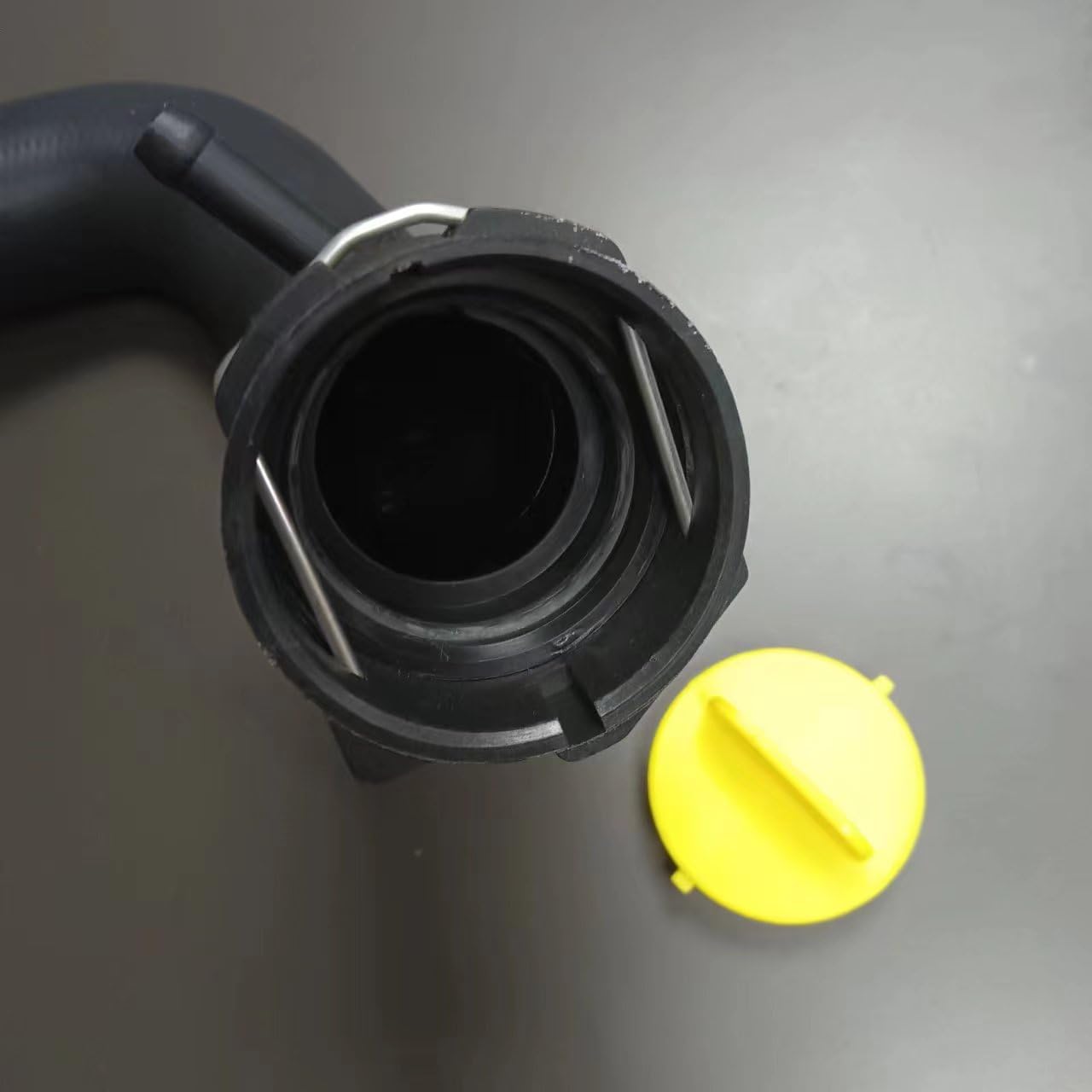 OBERES WASSERROHR 4F0121101G 4F0 121 101G