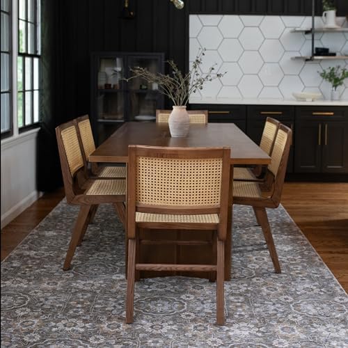 Oriental Weavers Maharaja Area Rug - 532D1-3'3" x 5' - in Grey/Tan - Vintage Inspired, Stain Resistant, Family and Pet Friendly, Entrway, Bedroom Rug