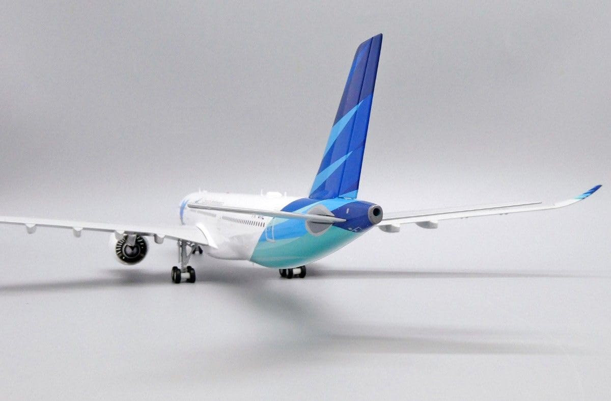 Amazon.co.jp: Jcwings ガルーダインドネシア航空 A330-900 PK-GHE 1  