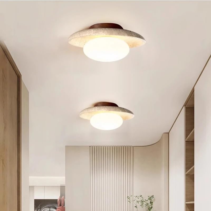 Plafonniers en travertin jaune luminaire naturel pour créer une ambiance salon cocooning