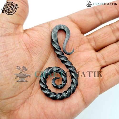 Pendentif viking forgé main en fer | Amulette médiévale d'exception HFA18