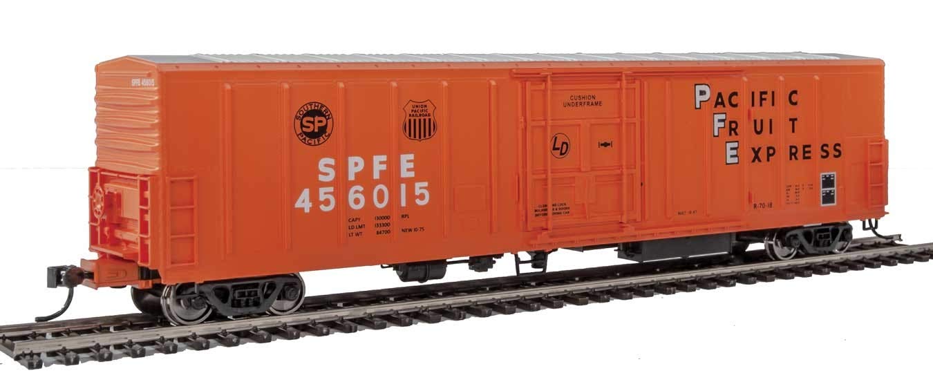 Walthers Mainline 910-3940 57' Mechanical Reefer SP Fruit Express 456015
