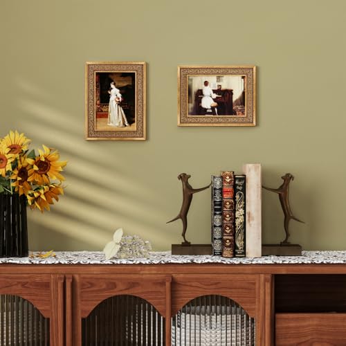 Image of 5x7 Vintage Picture Frames,Antique Frames,Ornate Picture Frames for Wall Decor,4 Pack Gold Frames,Distressed Gold