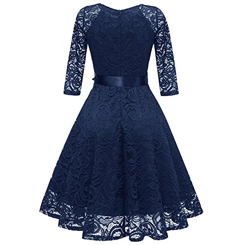 Robe de cocktail en dentelle fleurie col en V pour sublimer et affiner la silhouette