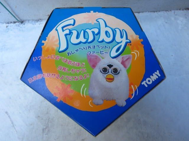 Amazon.co.jp: トミー Furby おしゃべり 天才ペット ファービー 人形 