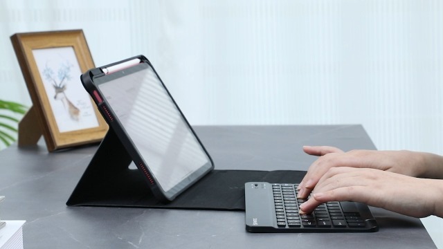 Étui Clavier Pour Ipad 10 Ème Génération 2022 10.9 Pouces & 11 Ème