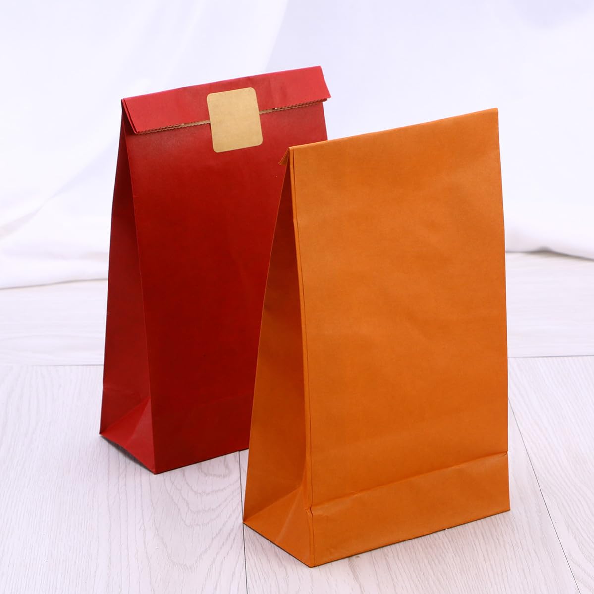 BETOOKY 120 Bolsas de Papel Kraft Coloridas sin Asas Fondo Plano para Regalos y Fiestas, Hechas de Papel Kraft Resistente Cumpleaños