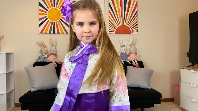 Disfraz Completo Hanbok para Niñas 8-9 Años Morado miniatura 5