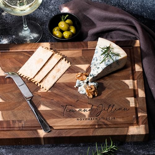 Tabla de Cortar de Madera de Acacia con Grabado Personalizado – Tabla de Carcasa Final con Nombre y Fecha, Diseño de Esquina con Ranura para Jugos – Ideal como Regalo para Boda, Bodas o Inauguración de Hogar, 2 Tamaños miniatura 6