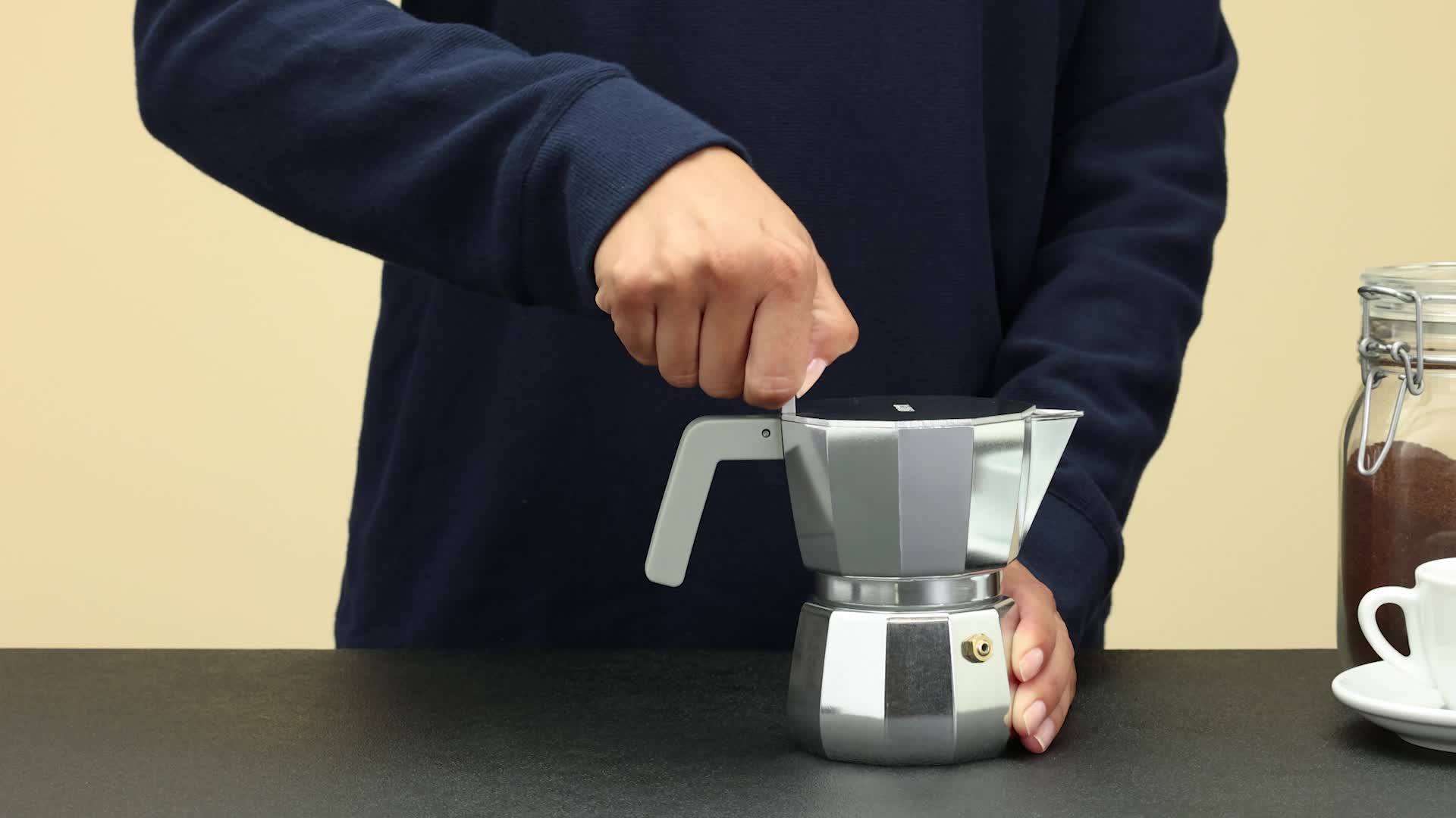Amazon.com: Alessi Moka, Espresso coffee maker. 3 cups.: Home & Kitchen