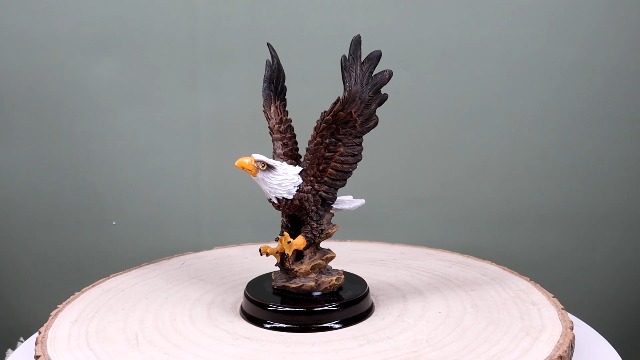 Estatua Águila Calva Patriótica 5.25 pulgadas miniatura 7