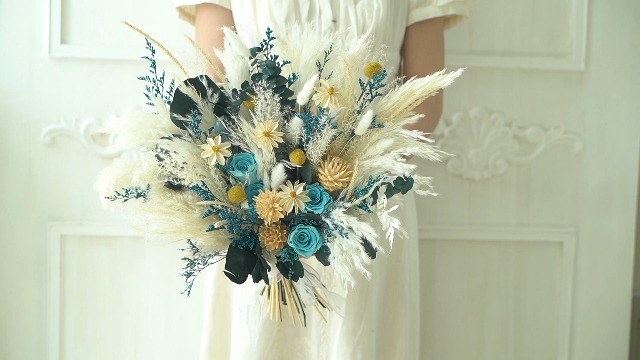 Ramo de boda beige estilo rústico boho con flores preservadas miniatura 7