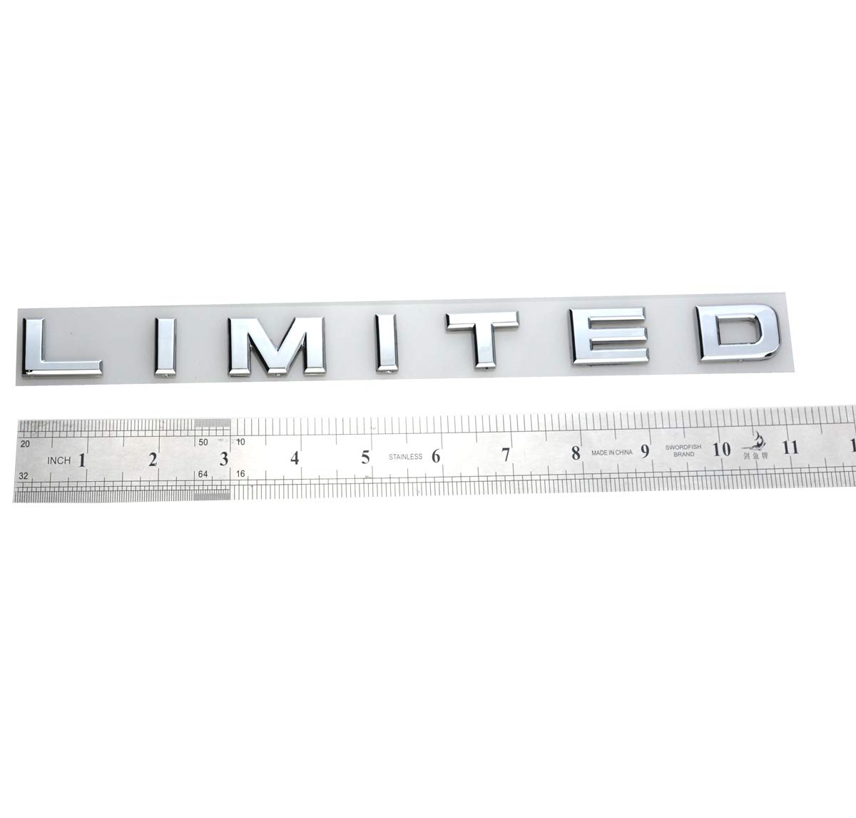 Confezione da 2 adesivi per auto universali con logo 3D da 11"