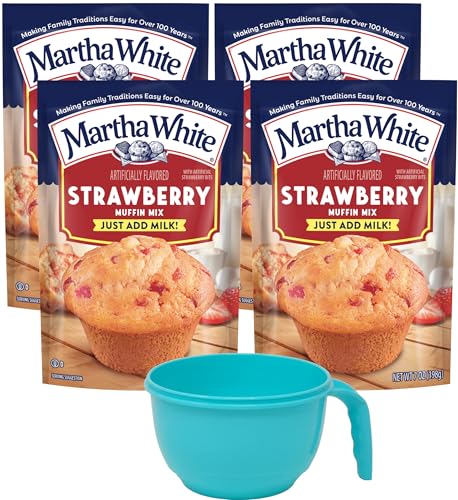 Martha White Strawberry Muffin Mix, 7 Ounce (Pack of 4) with Mixing Bowl
